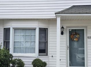 1105 Grovemont Dr #TOWNHOUSE C7, Greenville, NC 27834