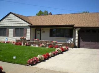 81 Pierson Ave, Edison, NJ 08837