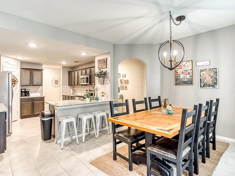 608 Rustic Meadows Trl — Photo 18