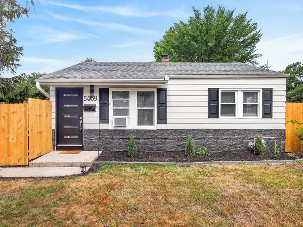5469 N 58th St, Milwaukee, WI 53218