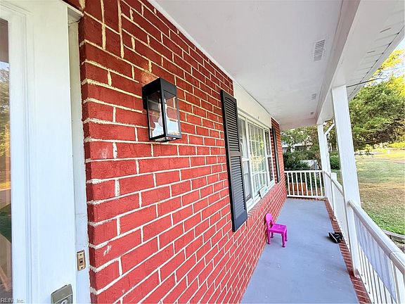4th image of 2408 Landon Rd