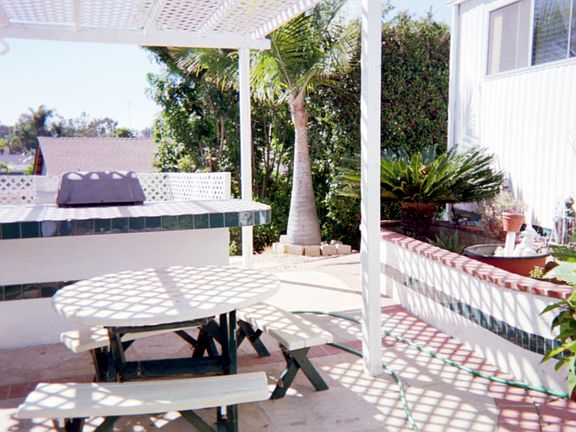 5th image of 2907 S Santa Fe Ave Space 27