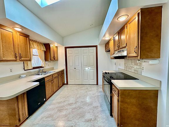 4th image of 4277 Maryjoetta Dr