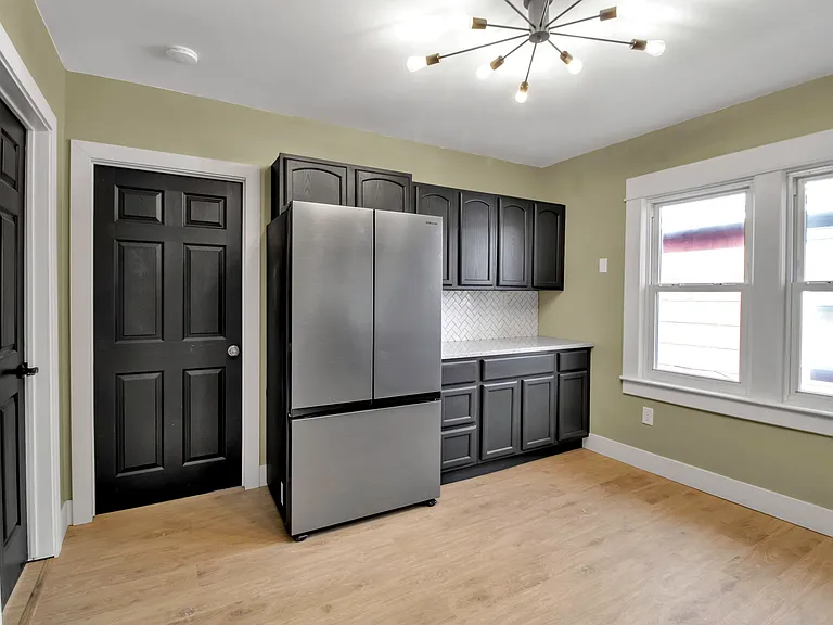 26 Roanoke Pkwy — Photo 14
