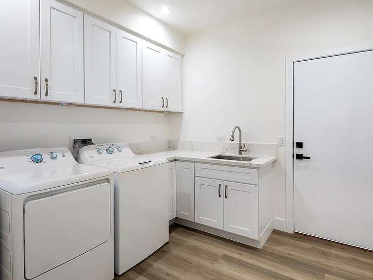13680 Mark Dr #A — Photo 14