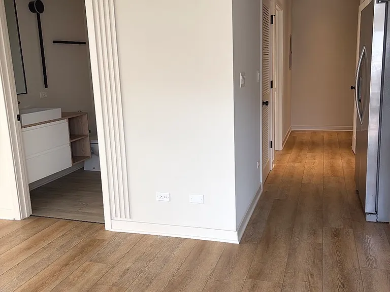2725 Thatcher Ave #408 — Photo 7