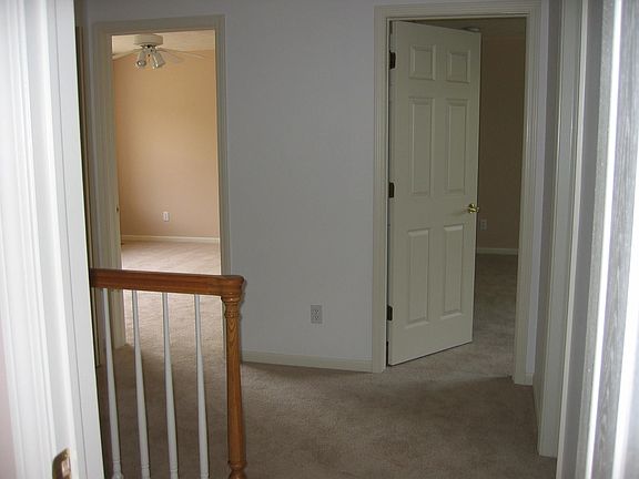 Up Stairs Foyer