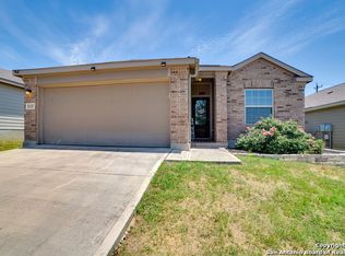 2122 Marbach Woods, San Antonio, TX 78245