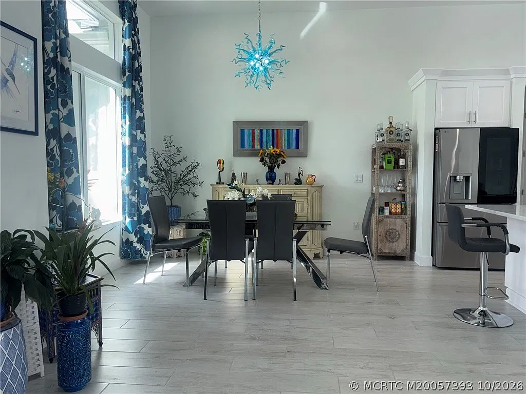 3 bed, 2.0 bath, 2056 sqft, $16,000 — Photo 4