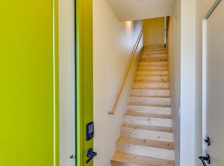 201 Madrona Way NE, Bainbridge Island, WA 98110