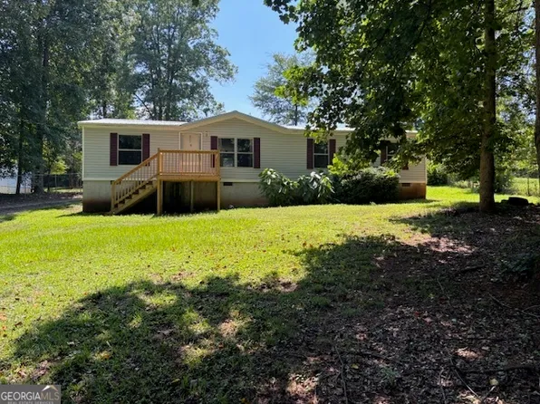 245 Merry Dr NW, Milledgeville, GA 31061