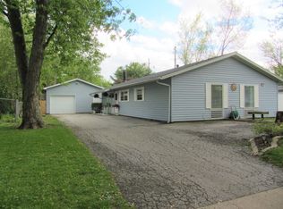 2603 Sangamon Dr, Champaign, IL 61821