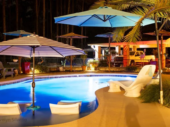 6286 Val Del Rd, Hahira, GA 31632