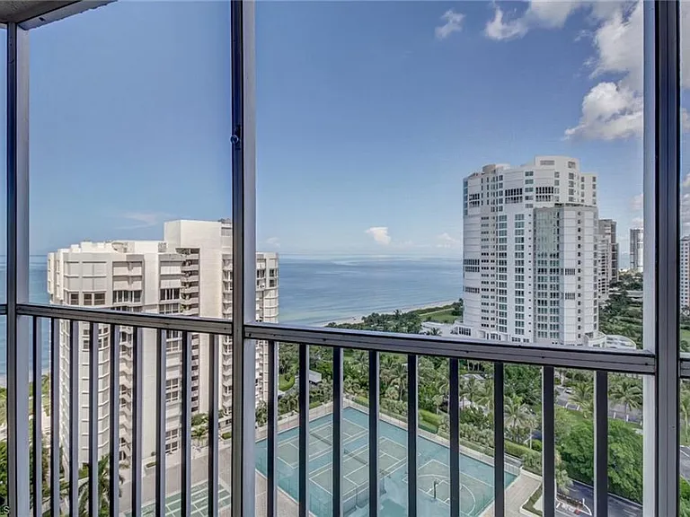 4041 Gulf Shore Blvd N #7 — Photo 5