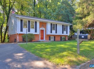 116 Commonwealth Cir, Charlottesville, VA 22901