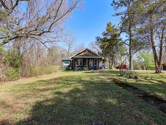 2nd image of 4890 Hendron Rd