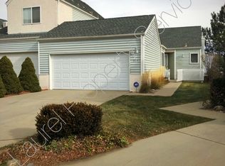 519 Canyon View Dr, Golden, CO 80403