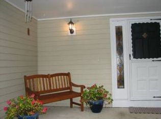 75 Fifer Ln, Lexington, MA 02420