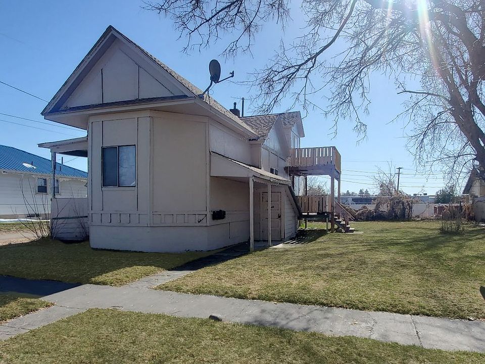 1348 Lake Ave Idaho Falls Id 83402 Zillow