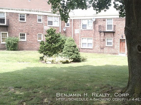 2nd image of 119 Elliot Pl APT 33