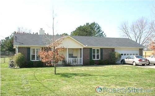 1st image of 110 McFarlen Dr