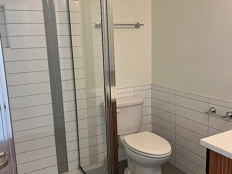 Viridian Apartments — Photo 18