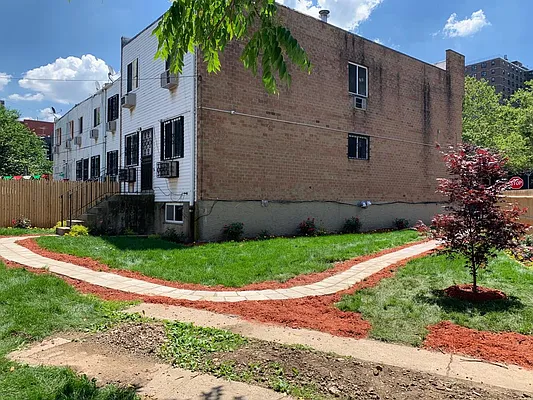 Rented by Premier Metro Realty Corp | media 10