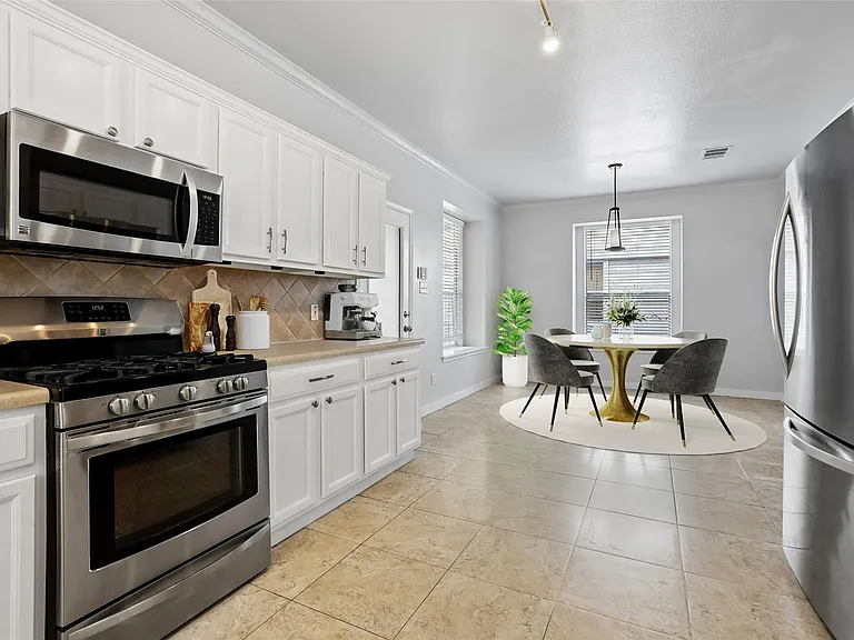 1001 Monadale Trl — Photo 4