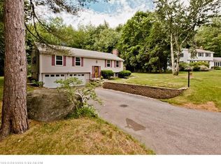 8 Redcoat Ln, Sanford, ME 04073