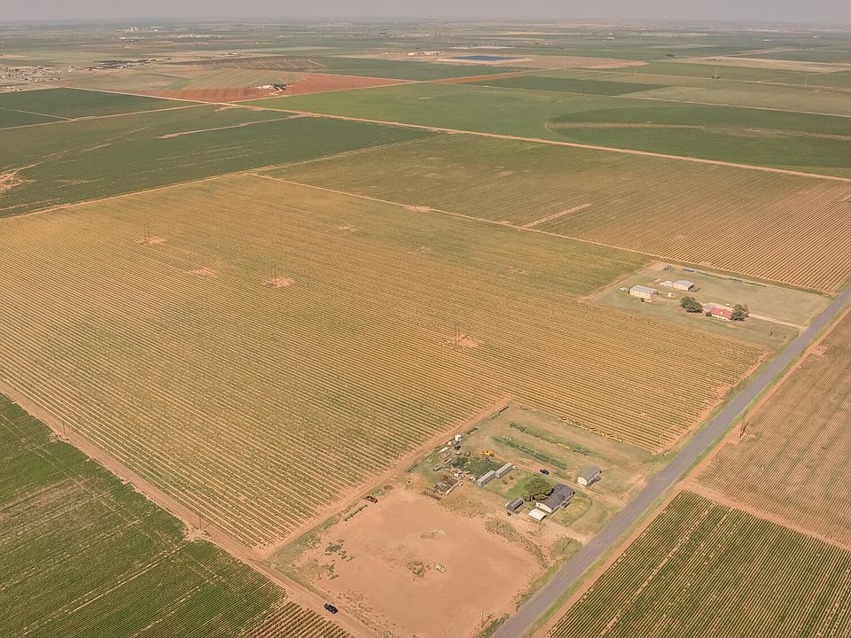 2nd image of 3723 County Road 7600