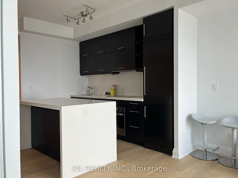 1080 Bay St #3409 — Photo 6