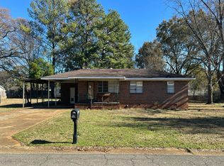 2707 Clyburne St, Bessemer, AL 35023