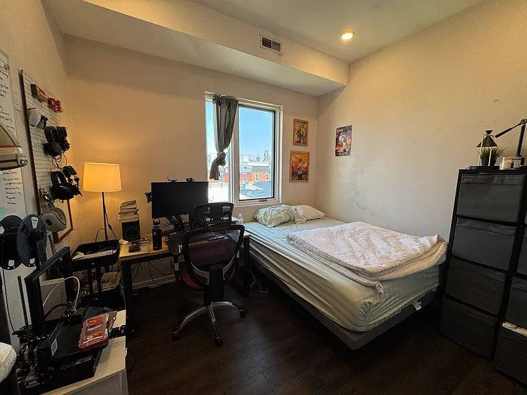 1309 S 20th St #4 — Photo 30