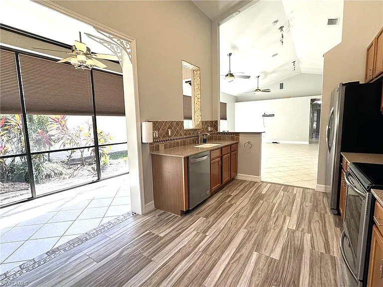 1356 Triandra Ln — Photo 10