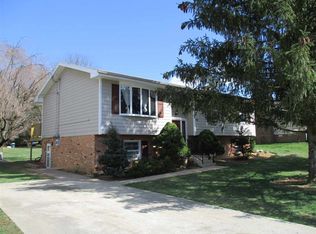 1026 Stuart St, Harrisonburg, VA 22802