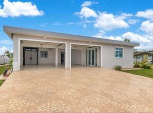 155 Jupiter St, Toa Baja, PR 00951