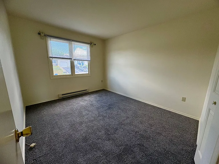 10 Mary Dr — Photo 19