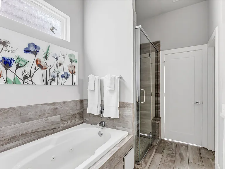 1310 Roberts St #1310 — Photo 1