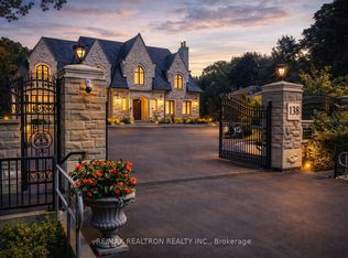 138 Centre St, Vaughan, ON L4J1G4