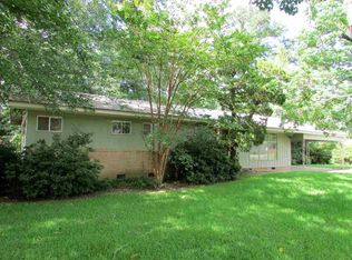 107 Dallas St, Crystal Springs, MS 39059