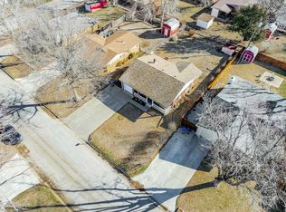 1246 N Georgie Ave, Derby, KS 67037