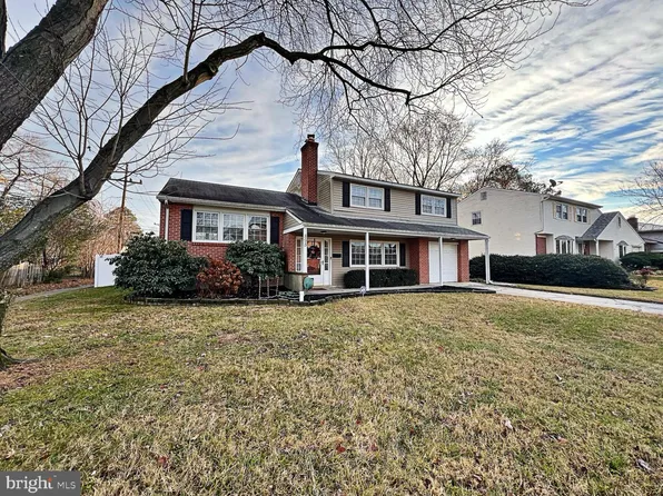 895 Woodcrest Dr, Dover, DE 19904