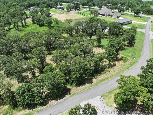 13 Scissortail, Sulphur, OK 73086