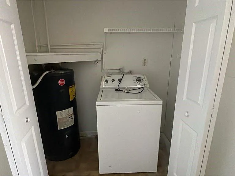 3847 Janeen Cir — Photo 8