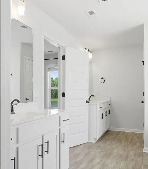 218 Jubilee Cir — Photo 10