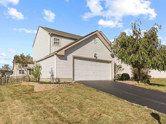 2nd image of 233 Essex Pl