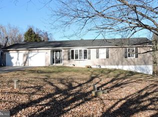 928 King Lear Dr, Charles Town, WV 25414