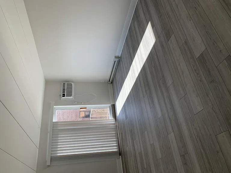 Elkins Park Terrace — Photo 2