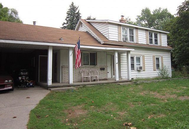 1st image of 715 Virginia Pl