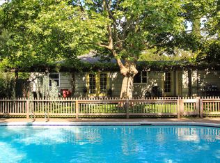 25 N Keene Way Dr, Medford, OR